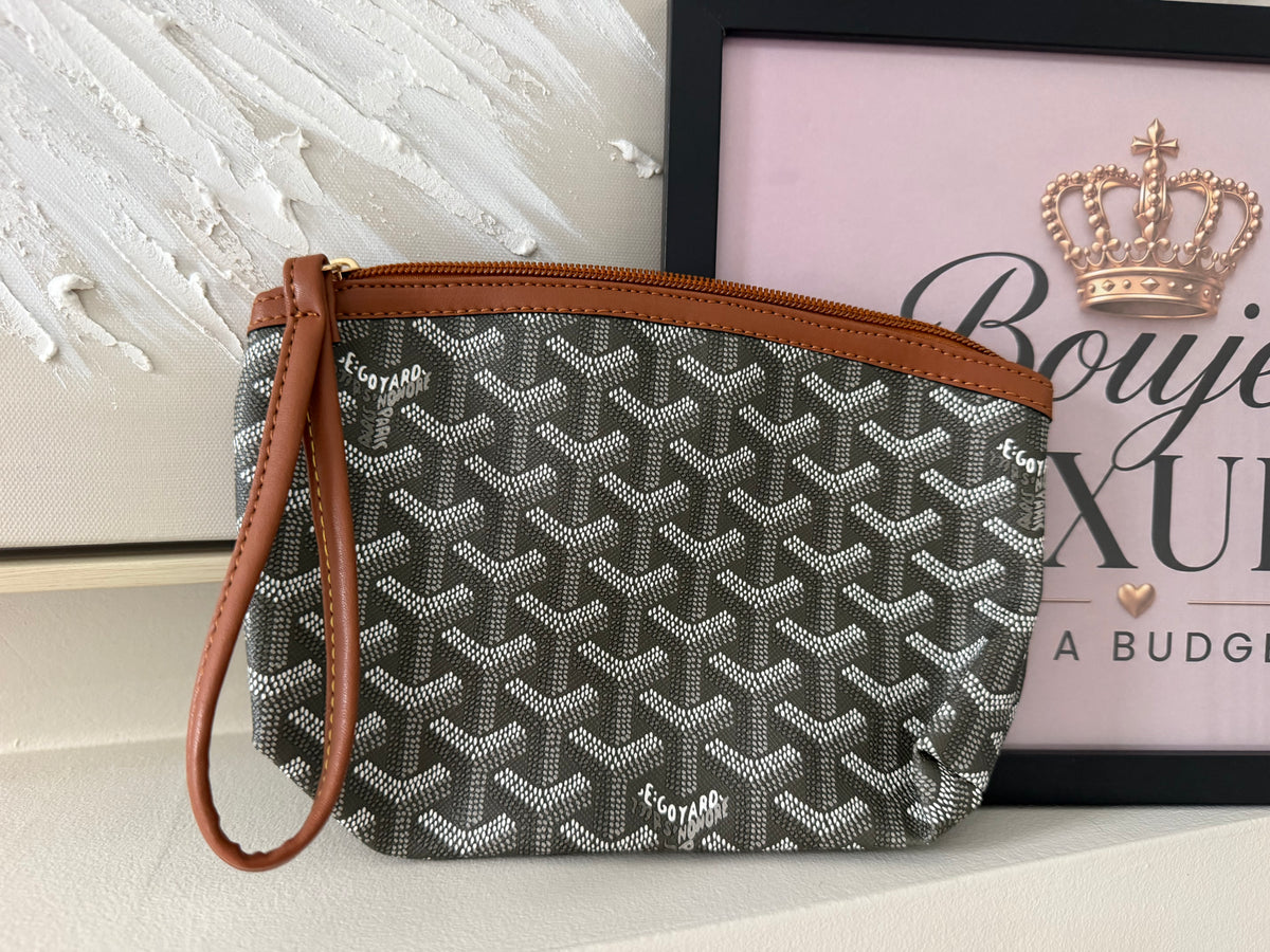Pencil/makeup cases