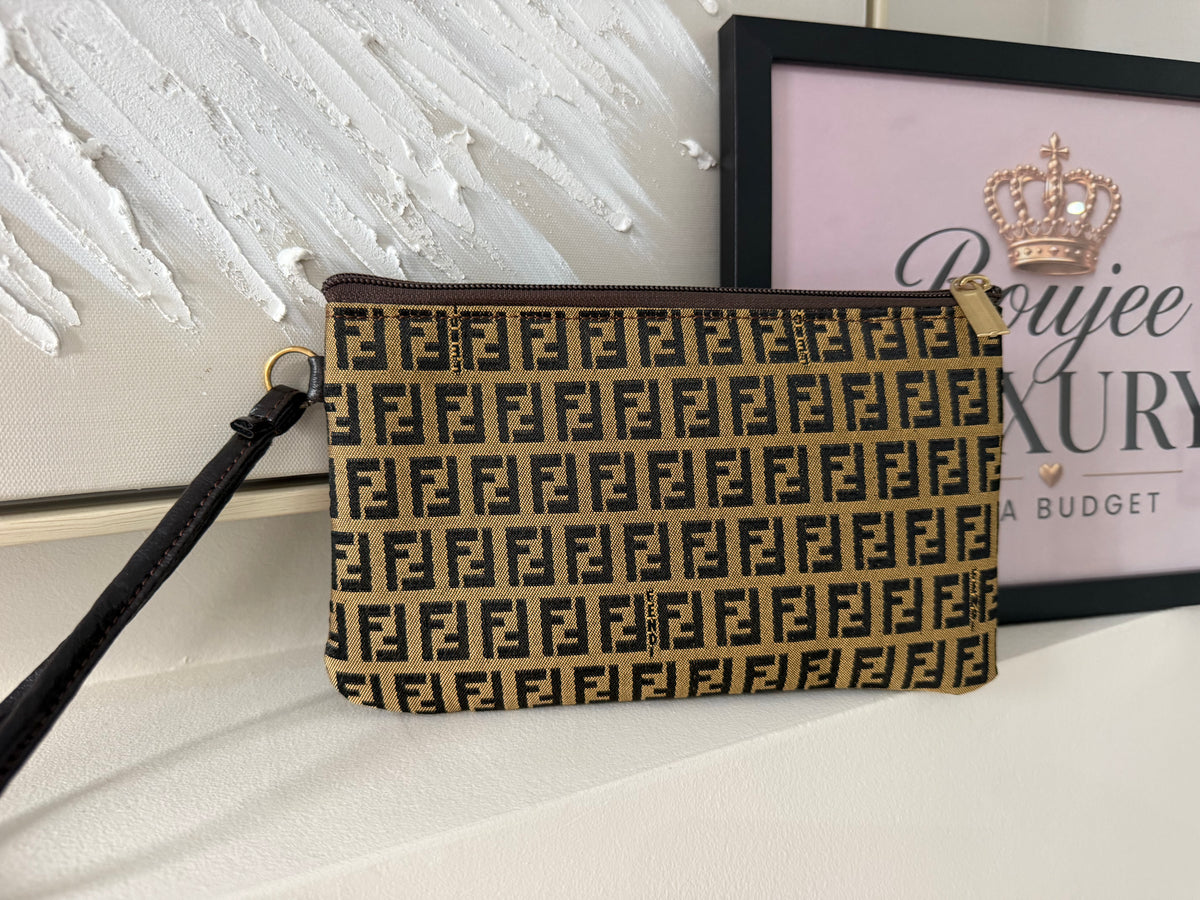 Pencil/makeup cases