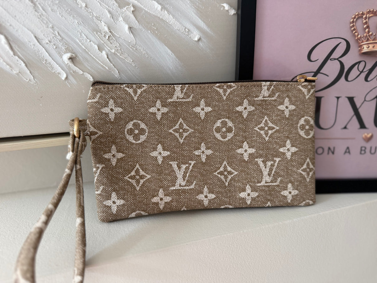 Pencil/makeup cases