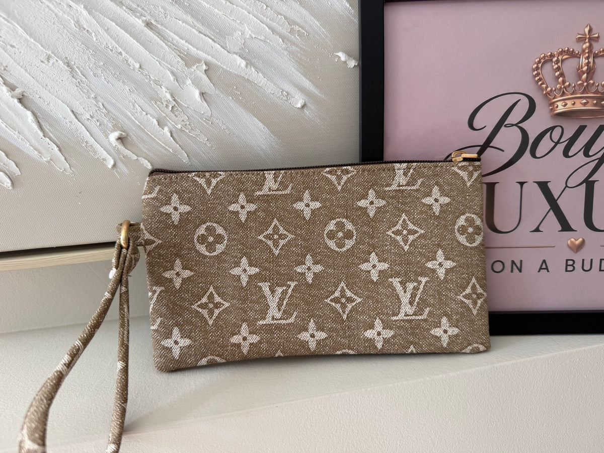 Pencil/makeup cases
