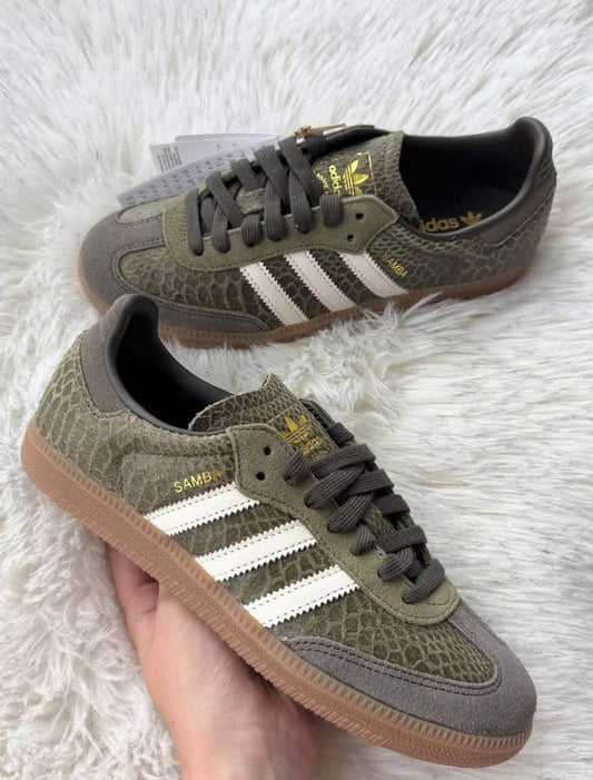 Green Snake Trainers